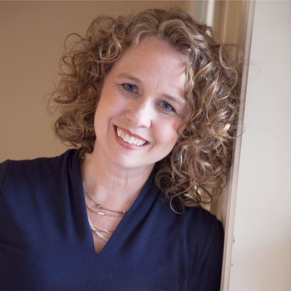 Meet your Posher, Leigh